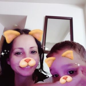 Meet your Posher, Carla